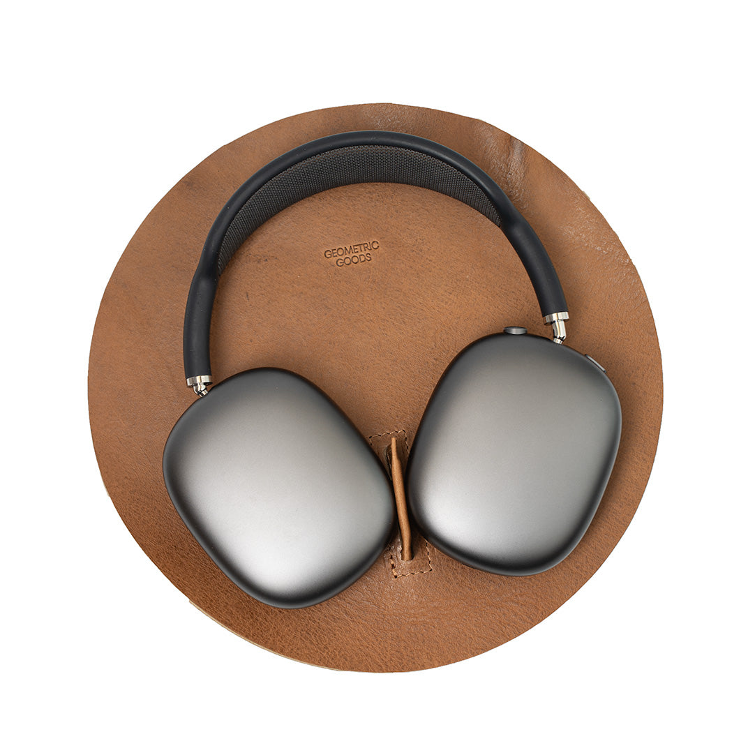 AirPods Max Rest Station-2